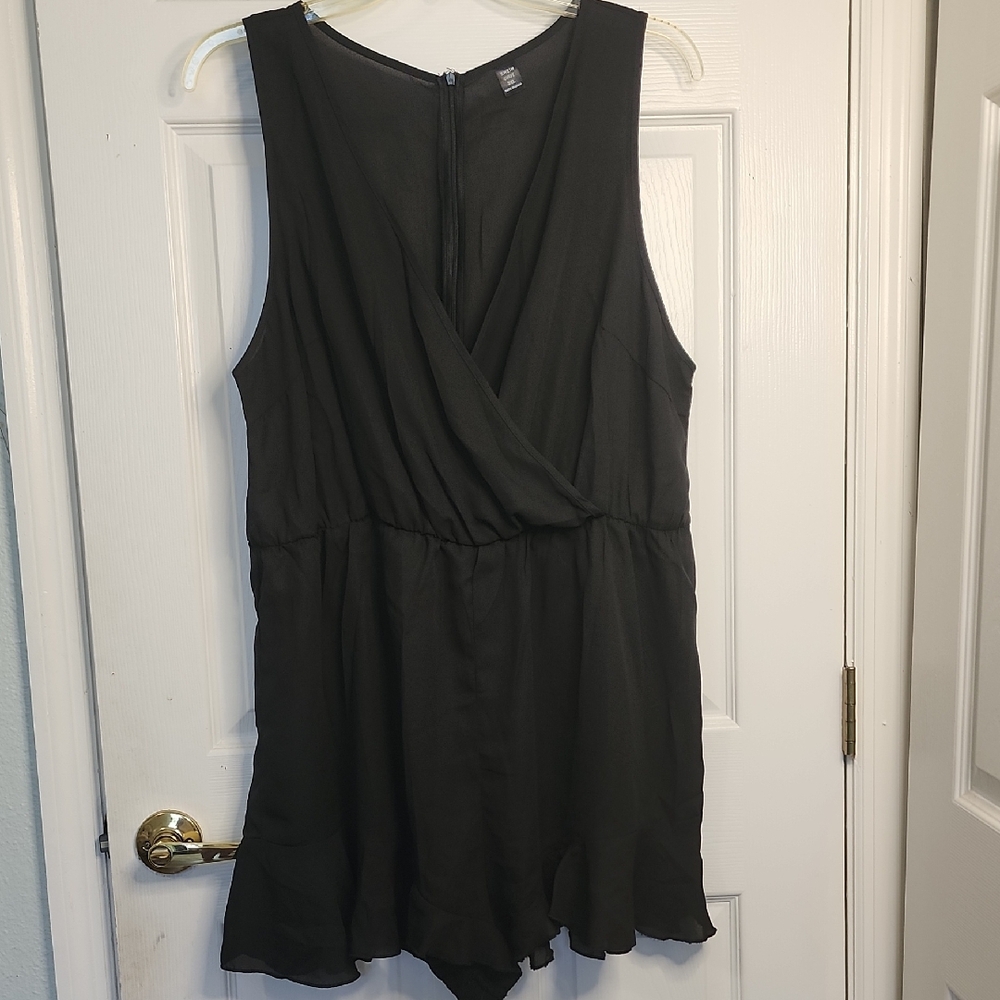 SHEIN Curve 3X Plus Size Romper.